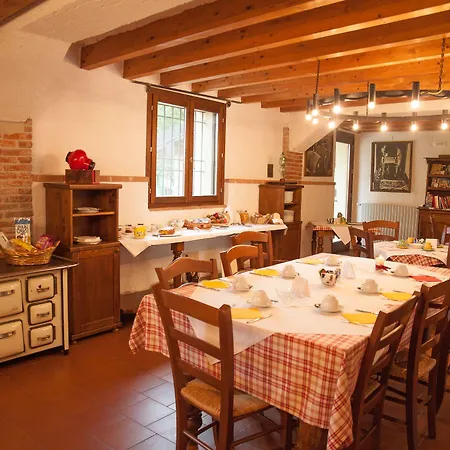 Borgo San Donino - Selva Capuzza Hotell *