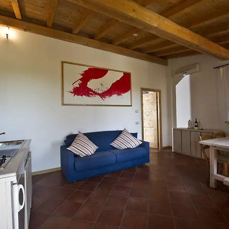 Hotell Borgo San Donino - Selva Capuzza